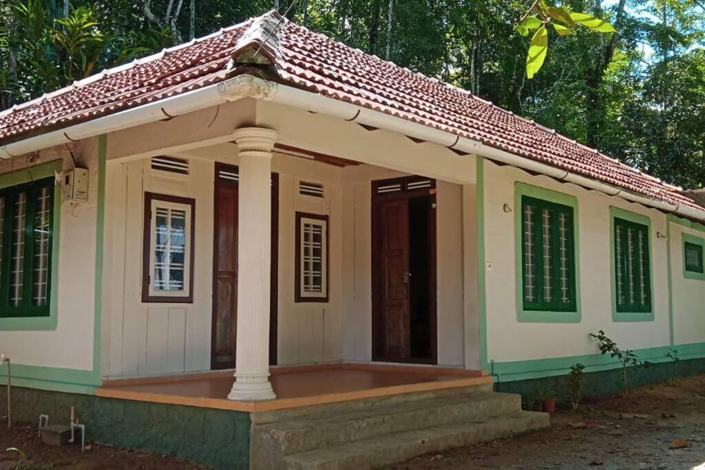Coffee Camp Home Stay With Tree House Kattappana Ngoại thất bức ảnh
